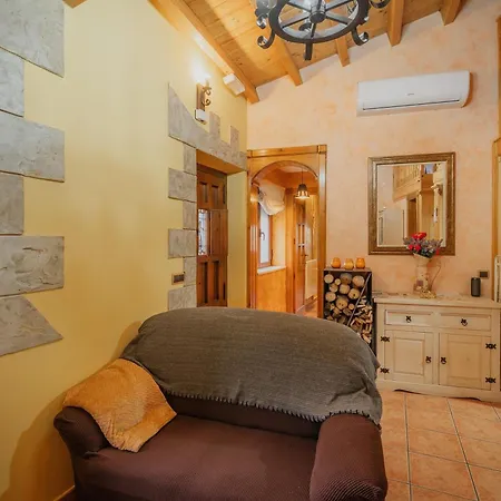 Holiday home La Casa De La Union Cantalapiedra